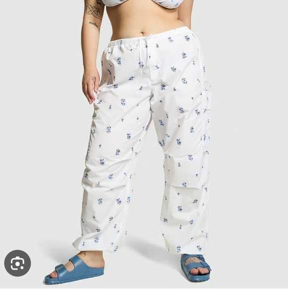 PINK Victoria's Secret Pants - Victoria's Secret Pink White Floral Parachute Cargo Pants Balloon Barrel XXL